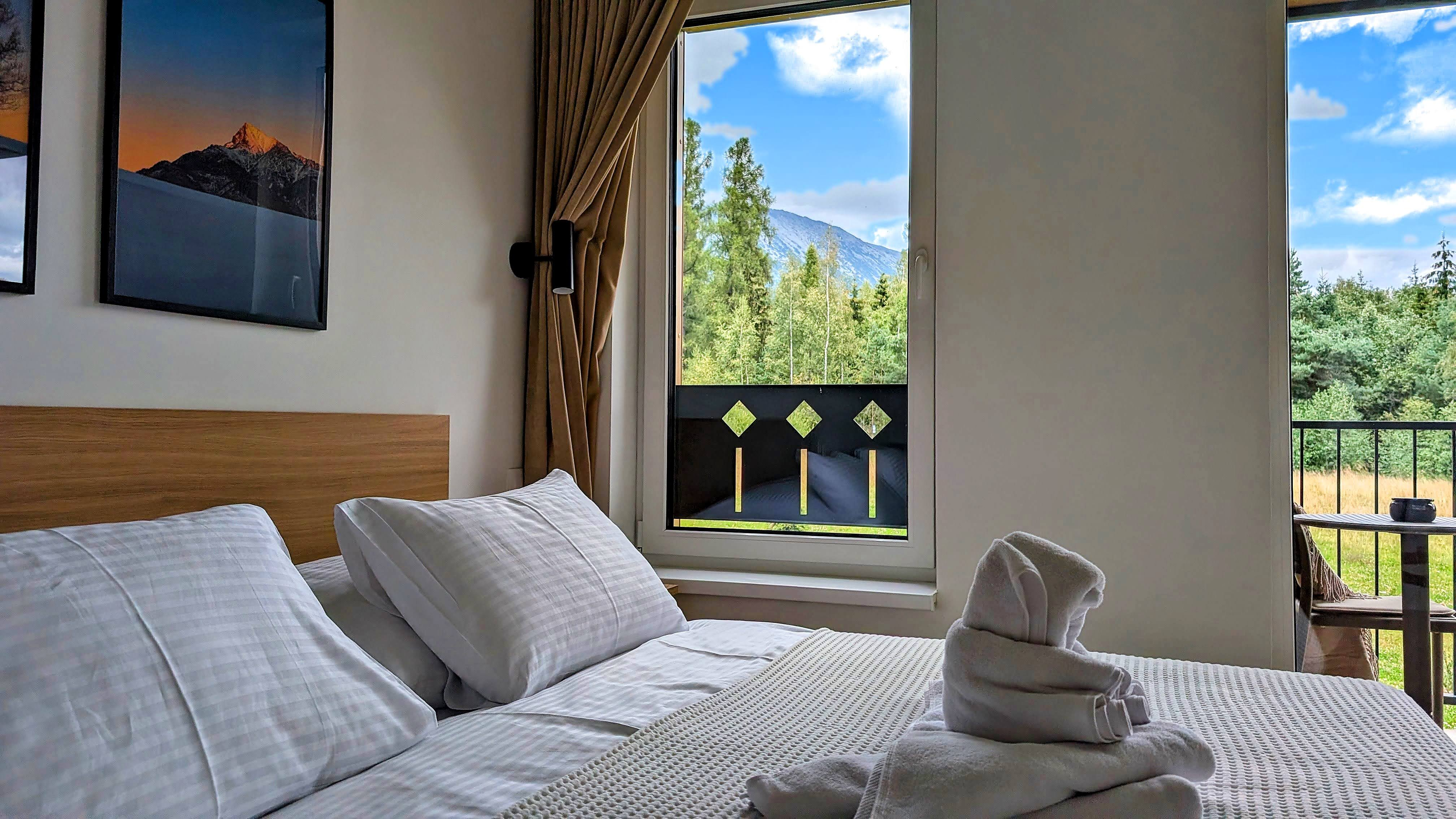 Spálňa s výhľadom na Tatry